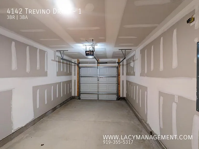 4142 Trevino Dr #1 — Photo 22