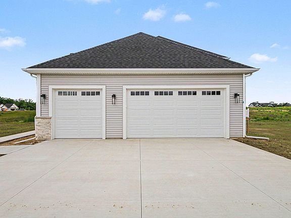 4th image of 8670 Bosque Dr