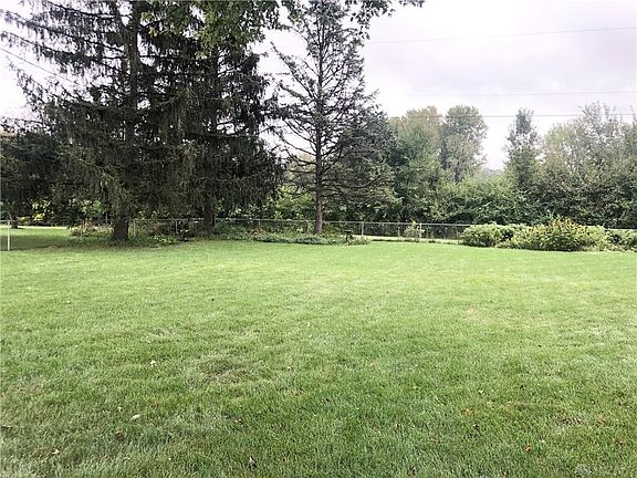 5th image of 580 Warm Springs Dr