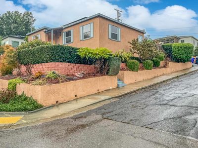5892 Adelaide Ave, San Diego, CA, 92115