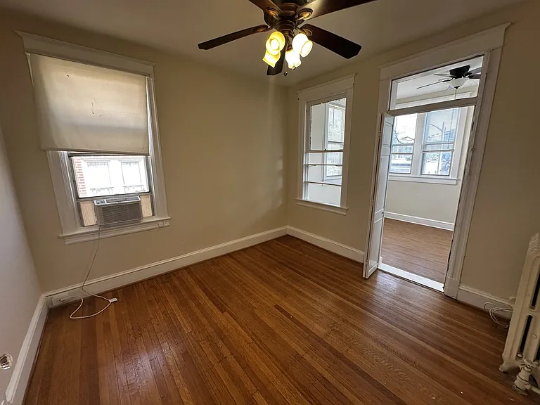 1223 F St NE — Photo 9