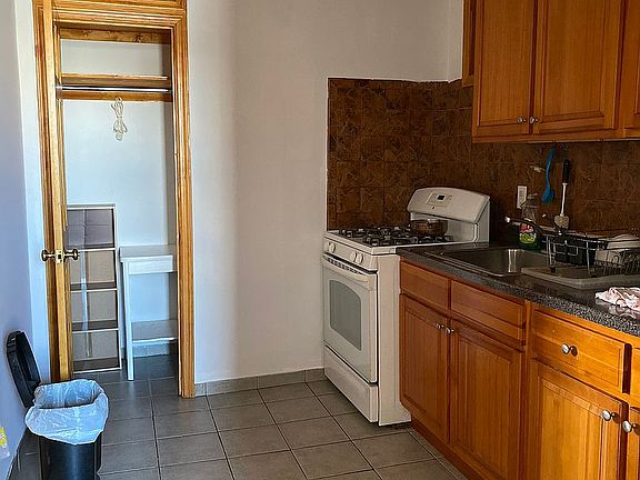 3rd image of 31-03 30th Ave #3R