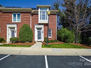 2565 Dilworth Heights Ln, Charlotte, NC 28209