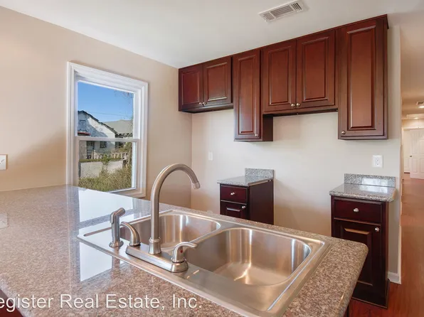 3020 Audubon St, New Orleans, LA 70125