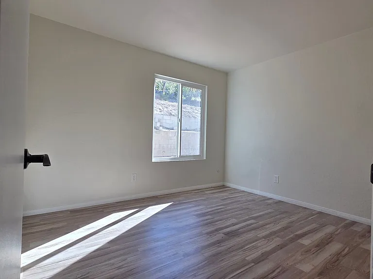 3249 Chase Ct — Photo 16