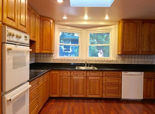 17320 Redwood Rd, Castro Valley, CA 94546