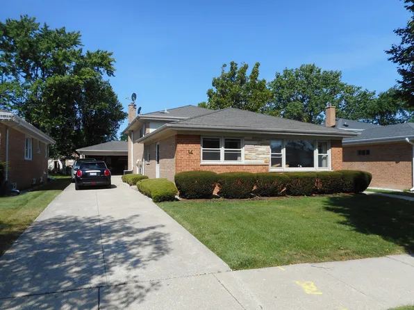 8912 Ottawa Ave, Morton Grove, IL 60053