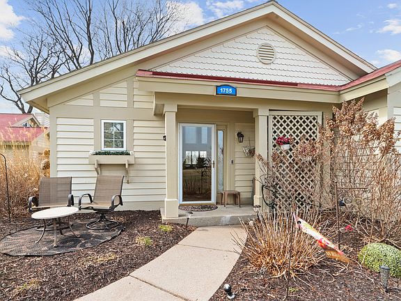 2nd image of 1755 Cottage Dr Unit 7-16