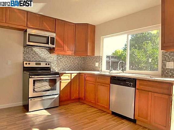 5th image of 3148 San Gabriel Way