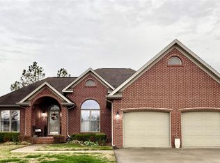 1023 Red Arrow, Sikeston, MO 63801