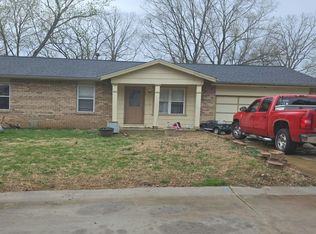 2050 Donnell Dr, Barnhart, MO 63012