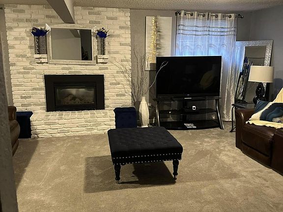 3rd image of 4404 83rd Cir N