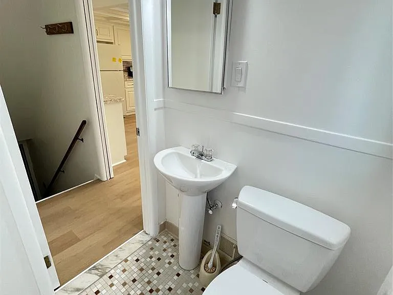 32827 Dover Ave — Photo 19