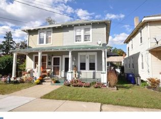 37 Lee St, Riverside, NJ 08075