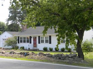 211 E Dunstable Rd, Nashua, NH 03062
