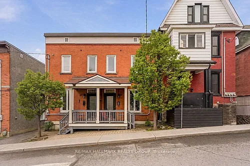 81 Anderson St Photo 1