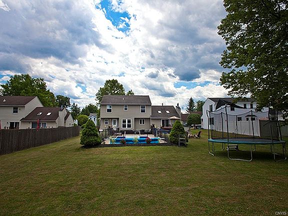 3rd image of 7191 Kendall Dr E