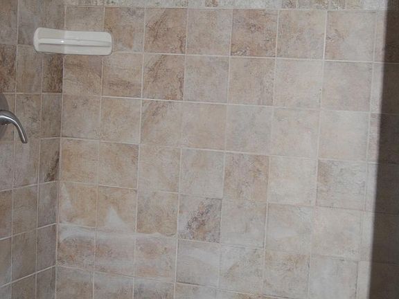 both baths are newly renovated