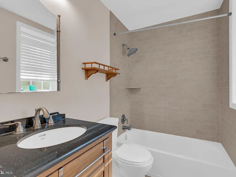7205 Van Ness Ct — Photo 28