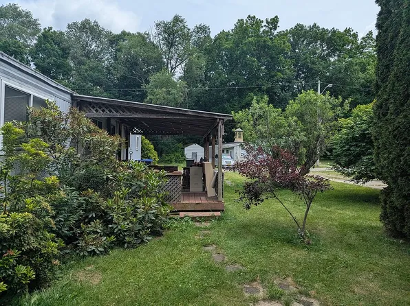21 Jody Dr, Apalachin, NY 13732