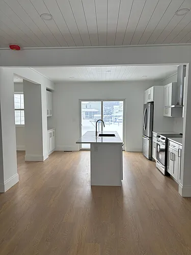 214 Center St Photo 1 214 Center St Photo 1