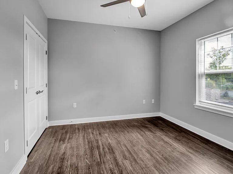 9150 Transit Rd — Photo 20