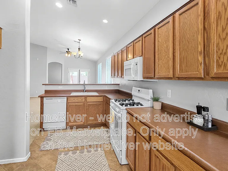9029 W Villa Maria Dr — Photo 4