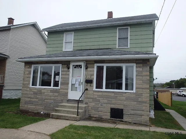 316 12th St photo 1