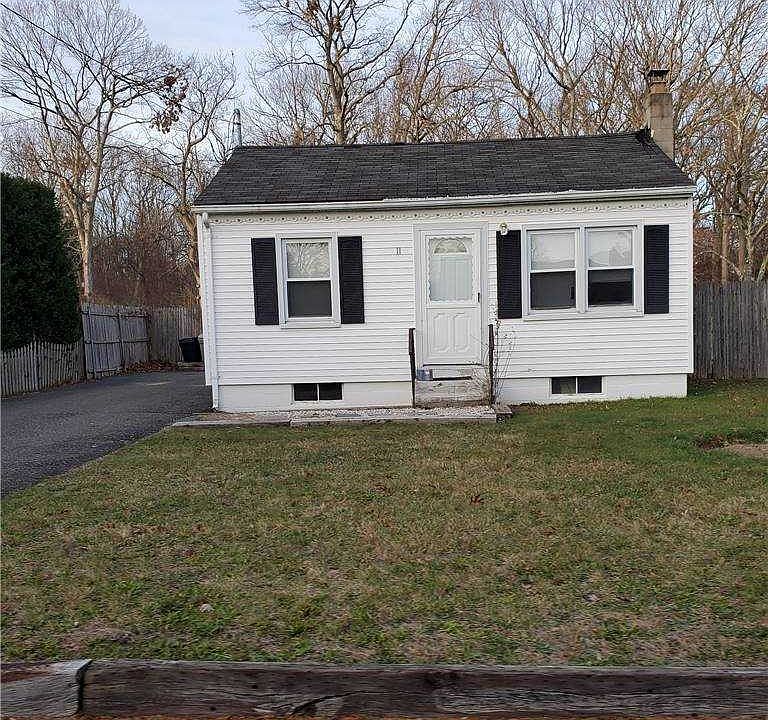1st image of 11 Cedar St