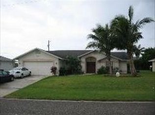 826 Nicholas Pkwy W, Cape Coral, FL 33991