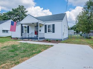 810 E 12th St, Roanoke Rapids, NC 27870