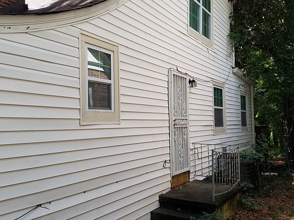 5th image of 761 Kennolia Dr SW