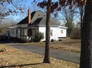 708 S Preston Rd, Seymour, MO 65746