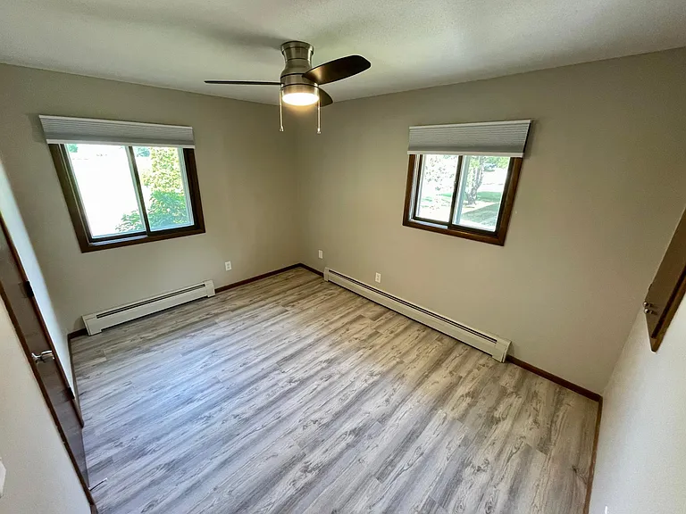 501 78th Ave NE #1 — Photo 32