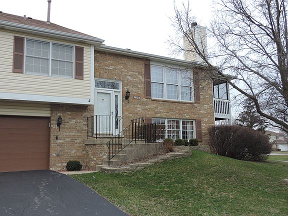 2nd image of 9985 Cambridge Dr