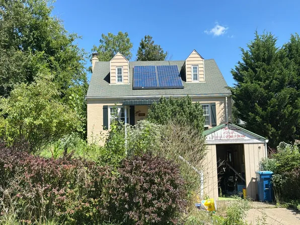 311 Parkridge Dr, Pittsburgh, PA 15235