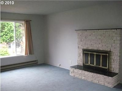 3rd image of 1390 N Gould St