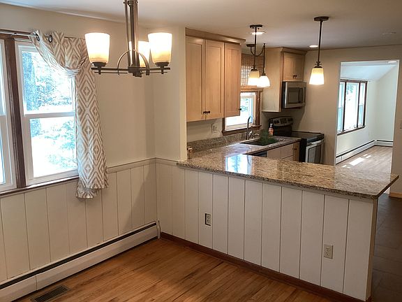 Right spacious kitchen it's open dining