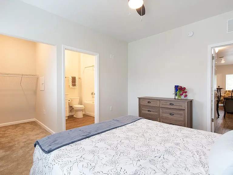 3554 Austin Davis Ave #306 — Photo 14