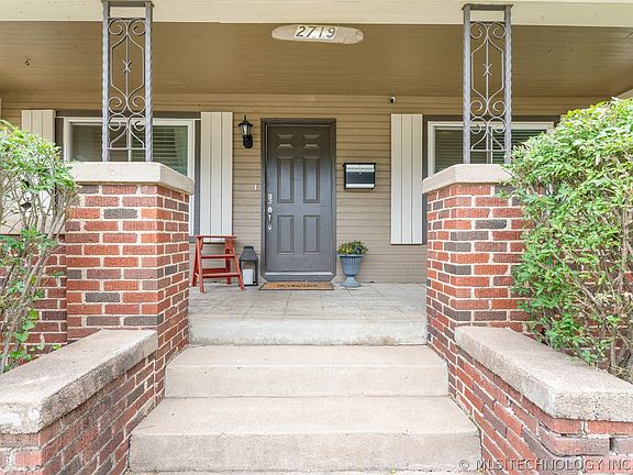 4th image of 2719 E 1st St