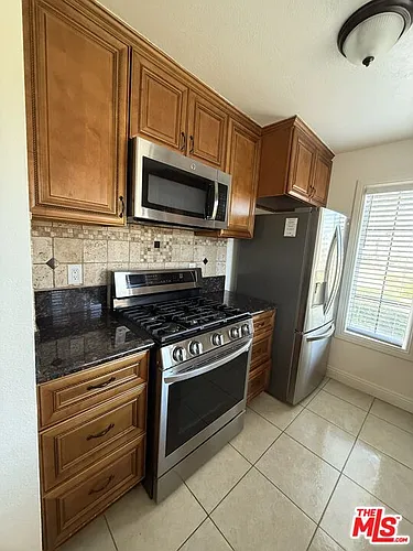 2554 Olive Dr Photo 1