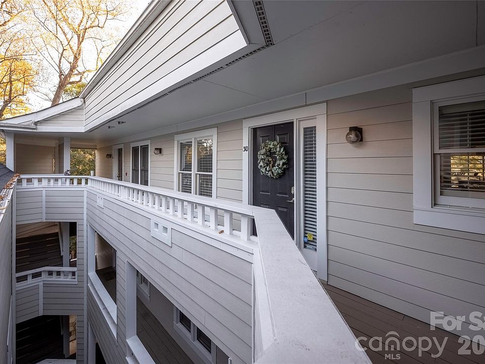 1st image of 2715 Selwyn Ave APT 30