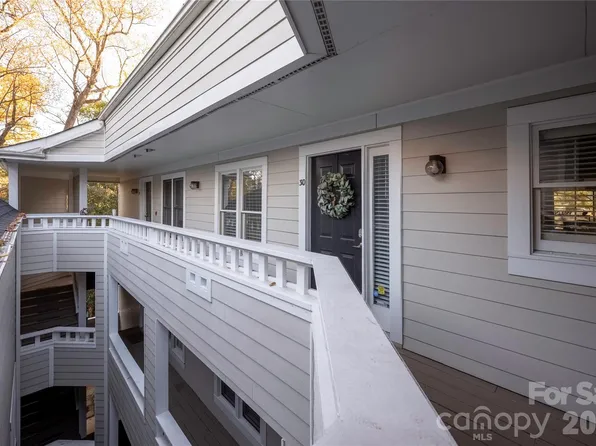 2715 Selwyn Ave APT 30, Charlotte, NC 28209
