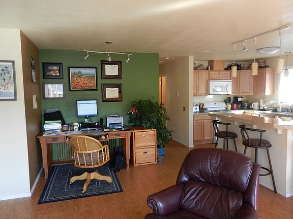 Office Nook Unit A
