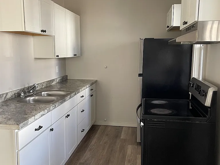 360 Merrimack St — Photo 8