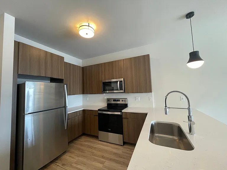 4220 W Layton Ave — Photo 28