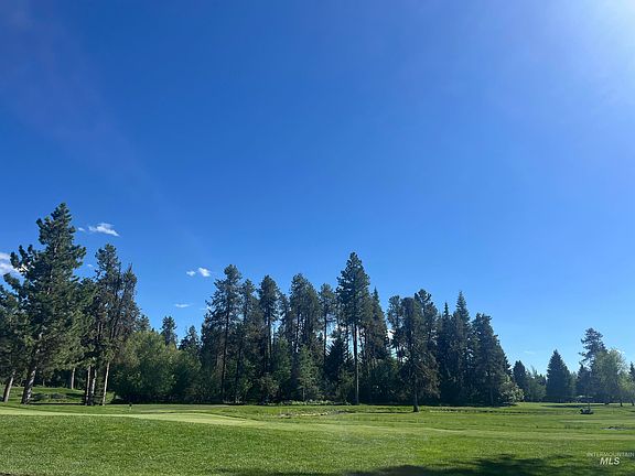 4th image of 816 Evergreen Dr