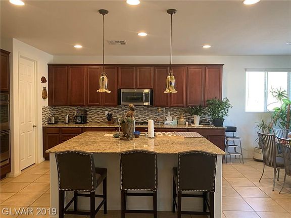 5th image of 6240 Chandon Ct