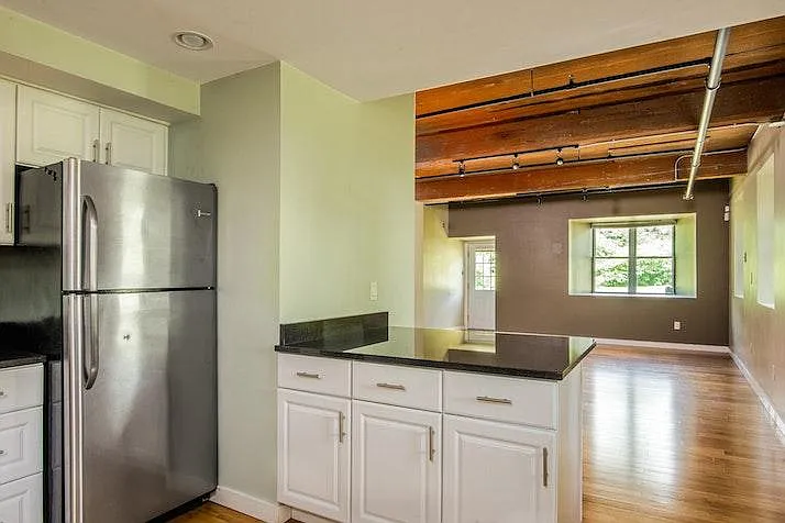 494 Woonasquatucket Ave — Photo 4