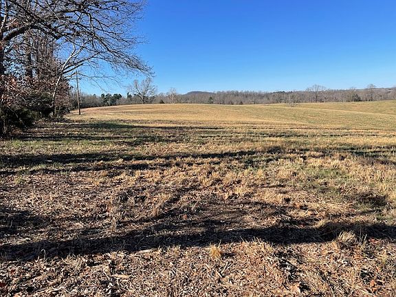 2nd image of N Tomahawk Rd